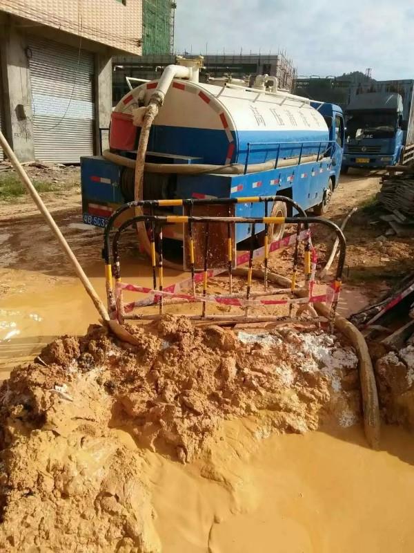 中沙工地淤泥清淤